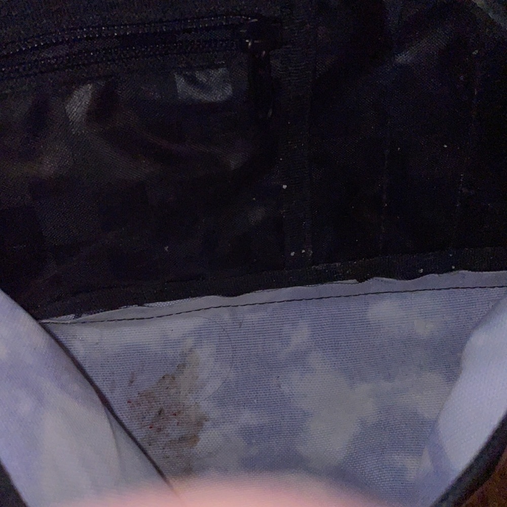 Backpack - Picture 3 of 4